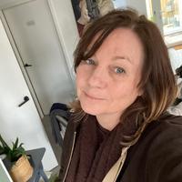 Pasfoto Heidi van den Heuvel