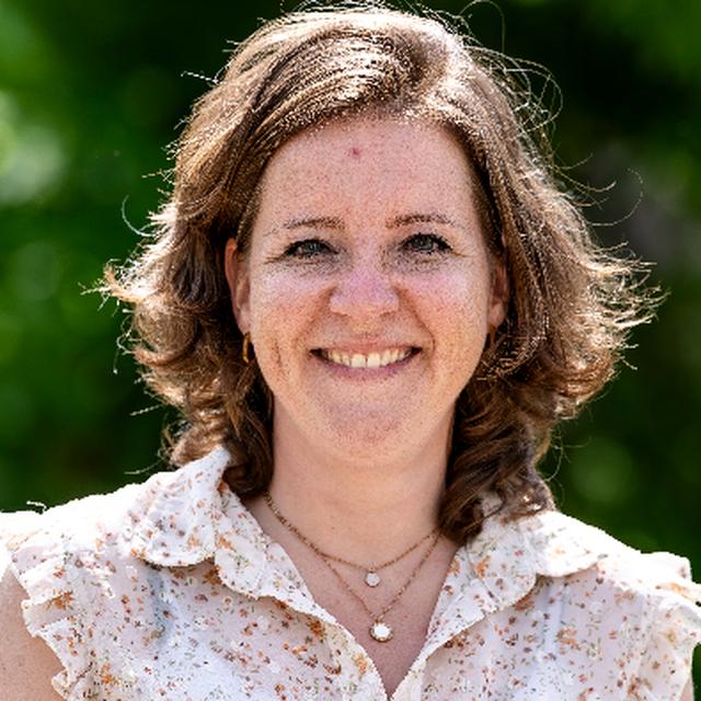 Pasfoto Anouk Limpens